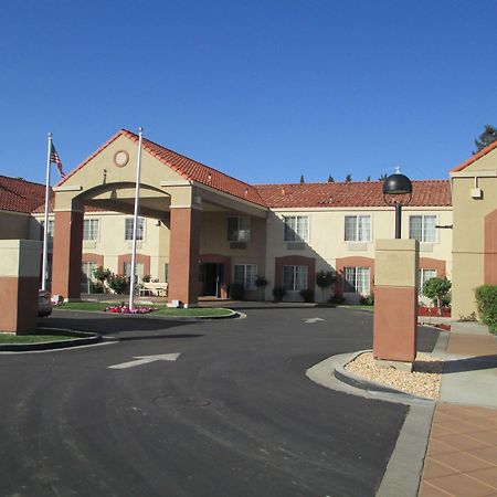 Best Western Brentwood Inn Exteriér fotografie